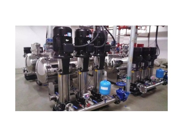 南寧客戶在咨詢學(xué)校熱水泵動(dòng)力環(huán)境監(jiān)控系統(tǒng)