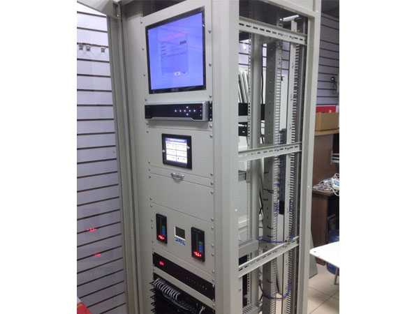 請問貴公司是智能一體化機柜監(jiān)控系統(tǒng)生產(chǎn)廠家嗎？