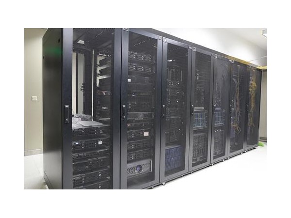 這套智能機(jī)房環(huán)控系統(tǒng)設(shè)備配置方案，提高運(yùn)維效率