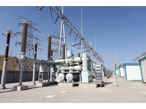 什么是智能變電站？站控層包括哪些設備？