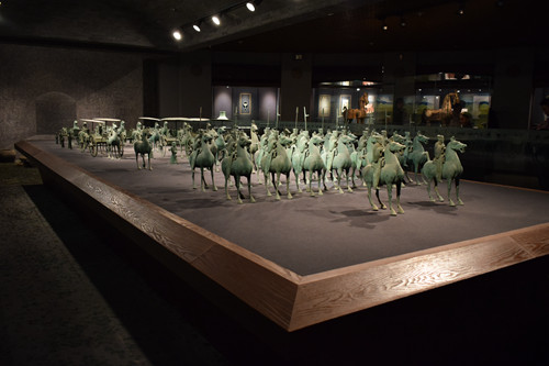 省時(shí)省力的展覽館環(huán)境溫濕度監(jiān)測控制系統(tǒng)