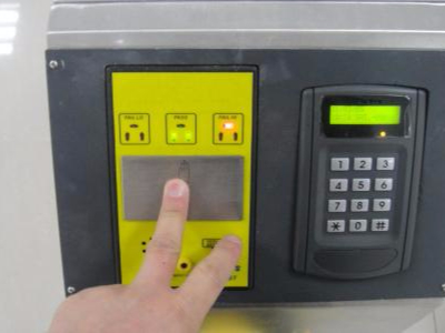 智能門禁系統(tǒng)，防御城墻